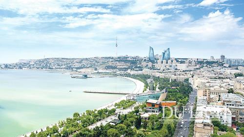 Azerbaijan nằm bên bờ biển Caspi